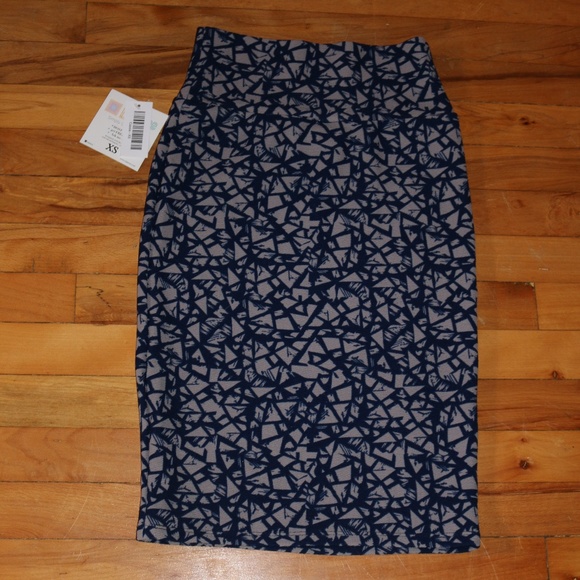 XS LuLaRoe Skirt - Picture 2 of 2
